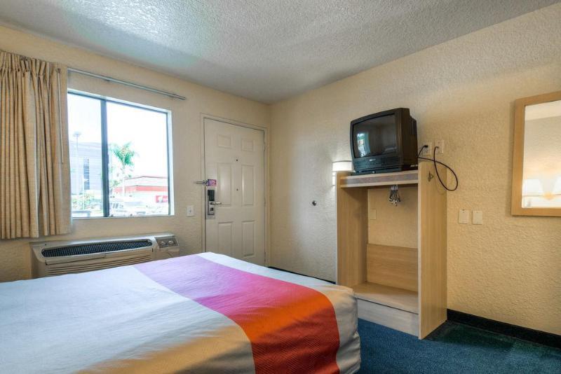 Motel 6-Anaheim, Ca - Buena Park Ngoại thất bức ảnh