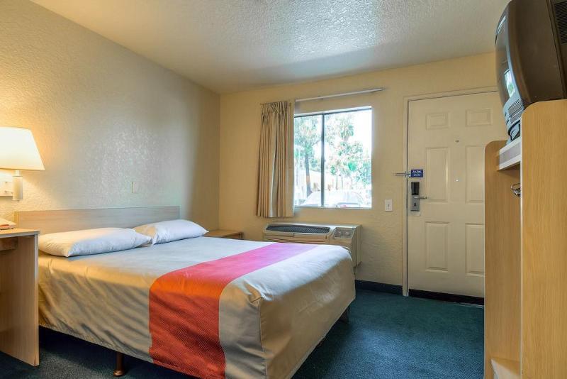Motel 6-Anaheim, Ca - Buena Park Ngoại thất bức ảnh