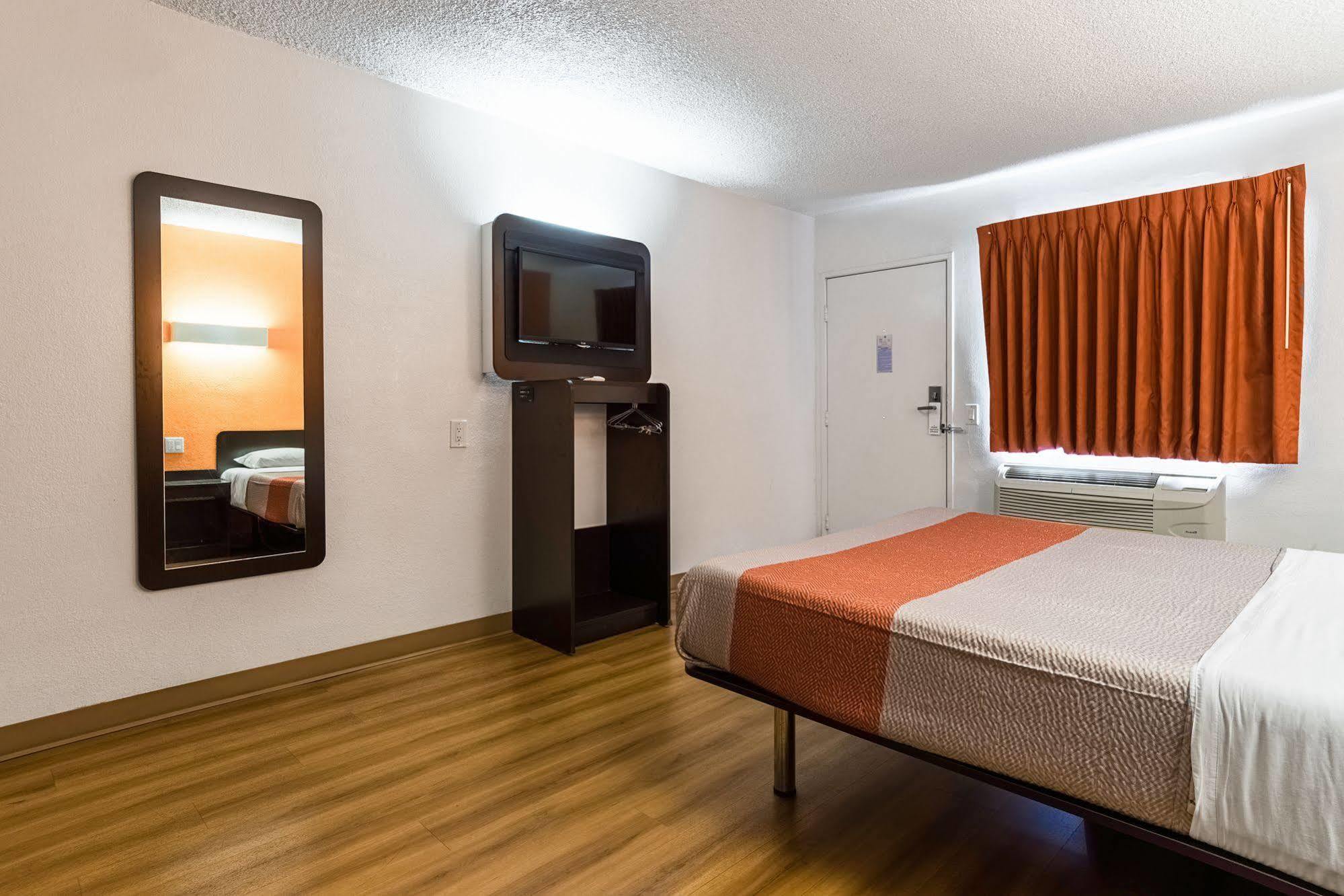 Motel 6-Anaheim, Ca - Buena Park Ngoại thất bức ảnh